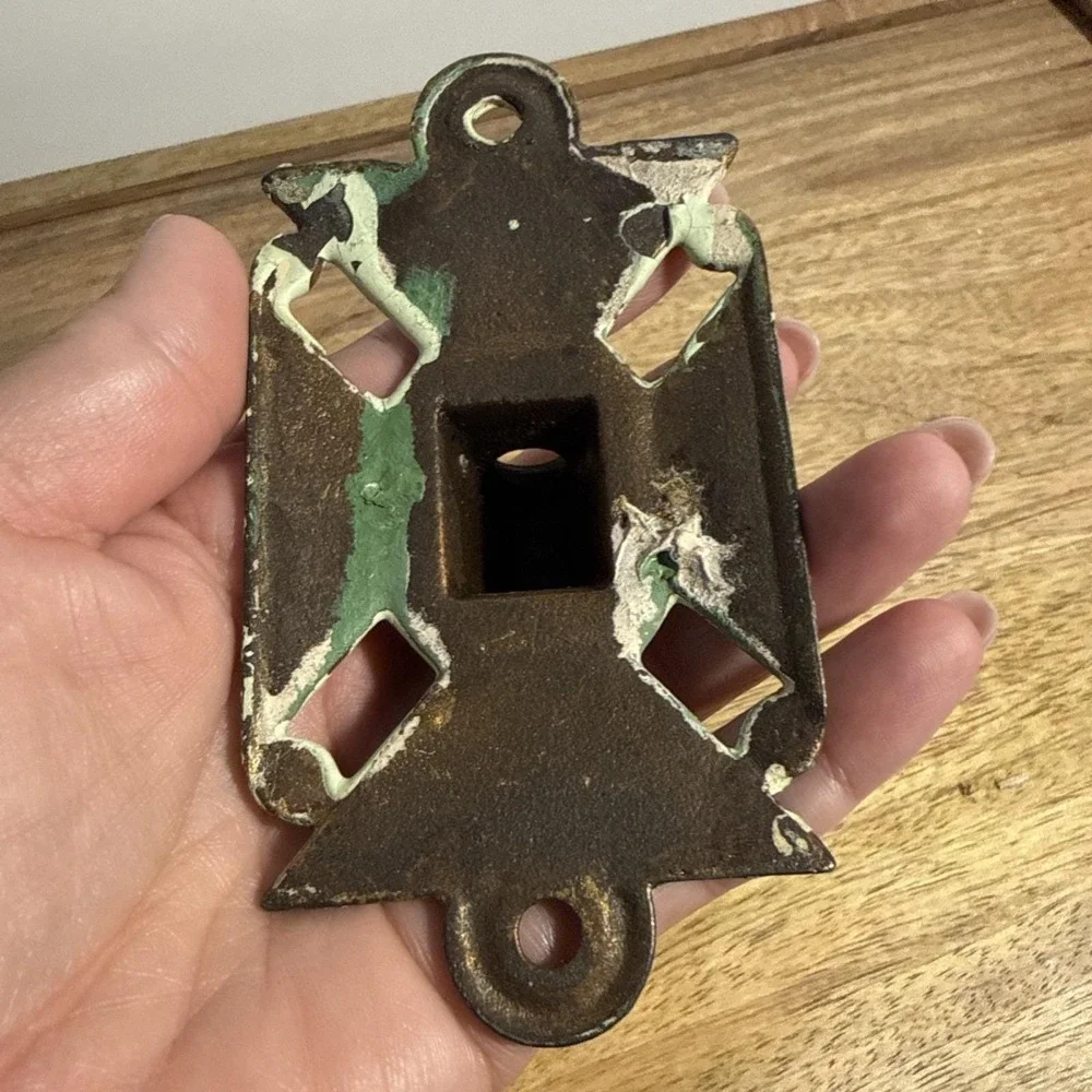 Antique Cast Metal Hanging Wall Plate Hinge Holder Sconce Bracket brass bronze